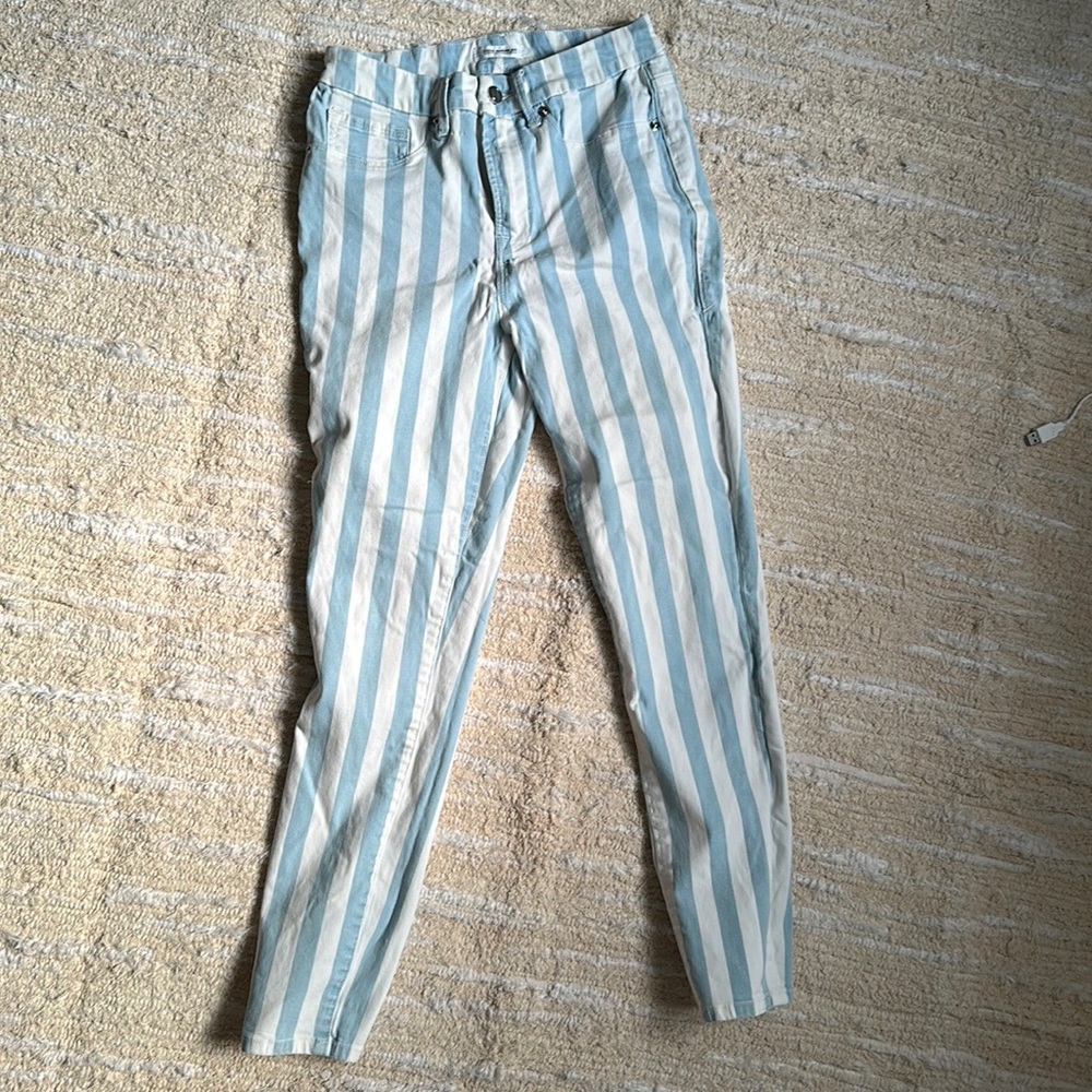 White and blue striped Good American Jeans
